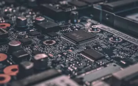 电脑死机卡顿的诊断与修复方法