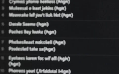 系统字体模糊发虚？高分屏DPI缩放优化指南